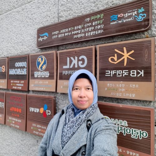 Dr. Putu Samawati, S.H., M.H.